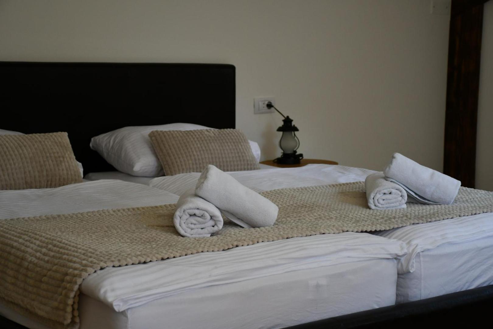 Apartment Abinkar Tolmin Luaran gambar